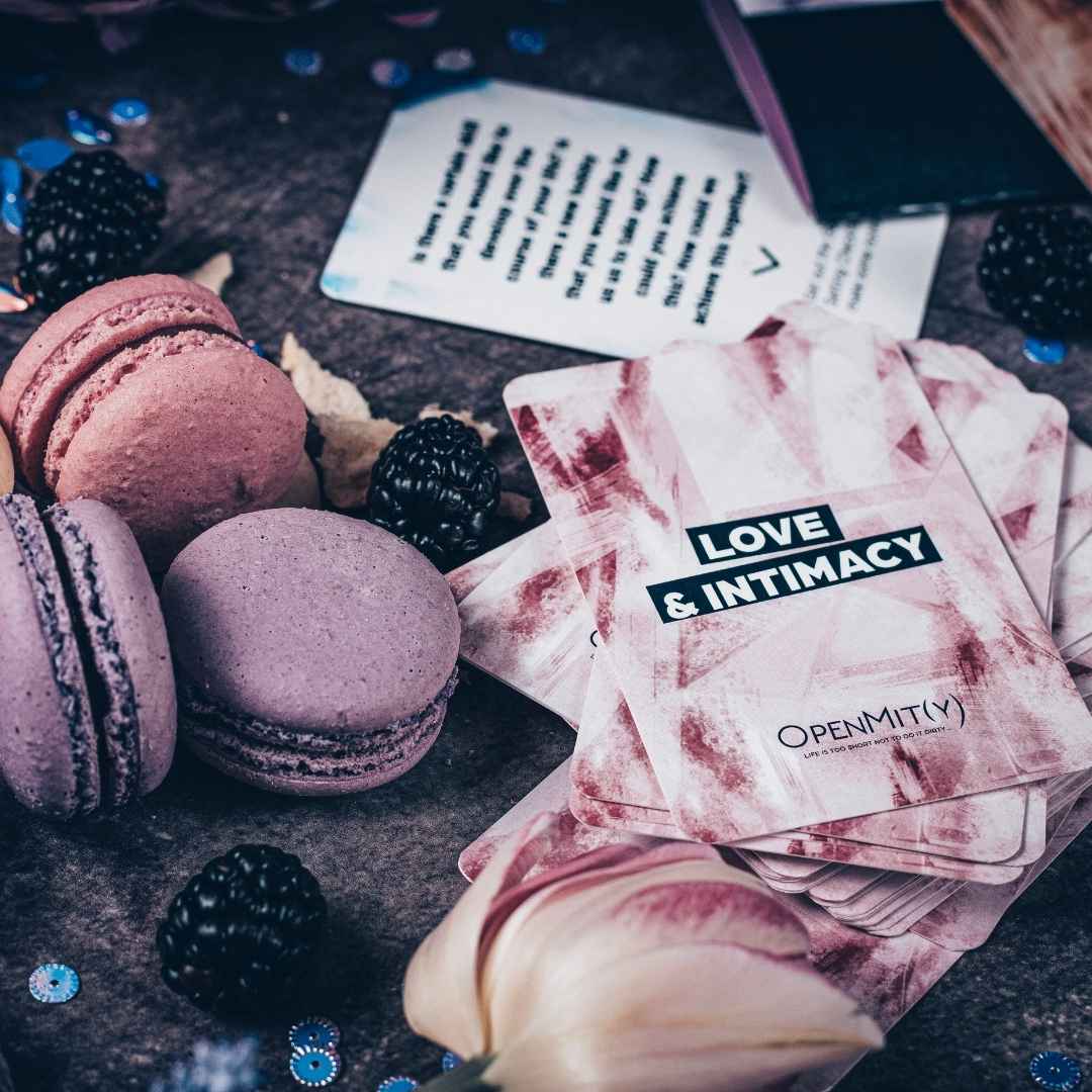 sarunu spēļu kārtis pāriem